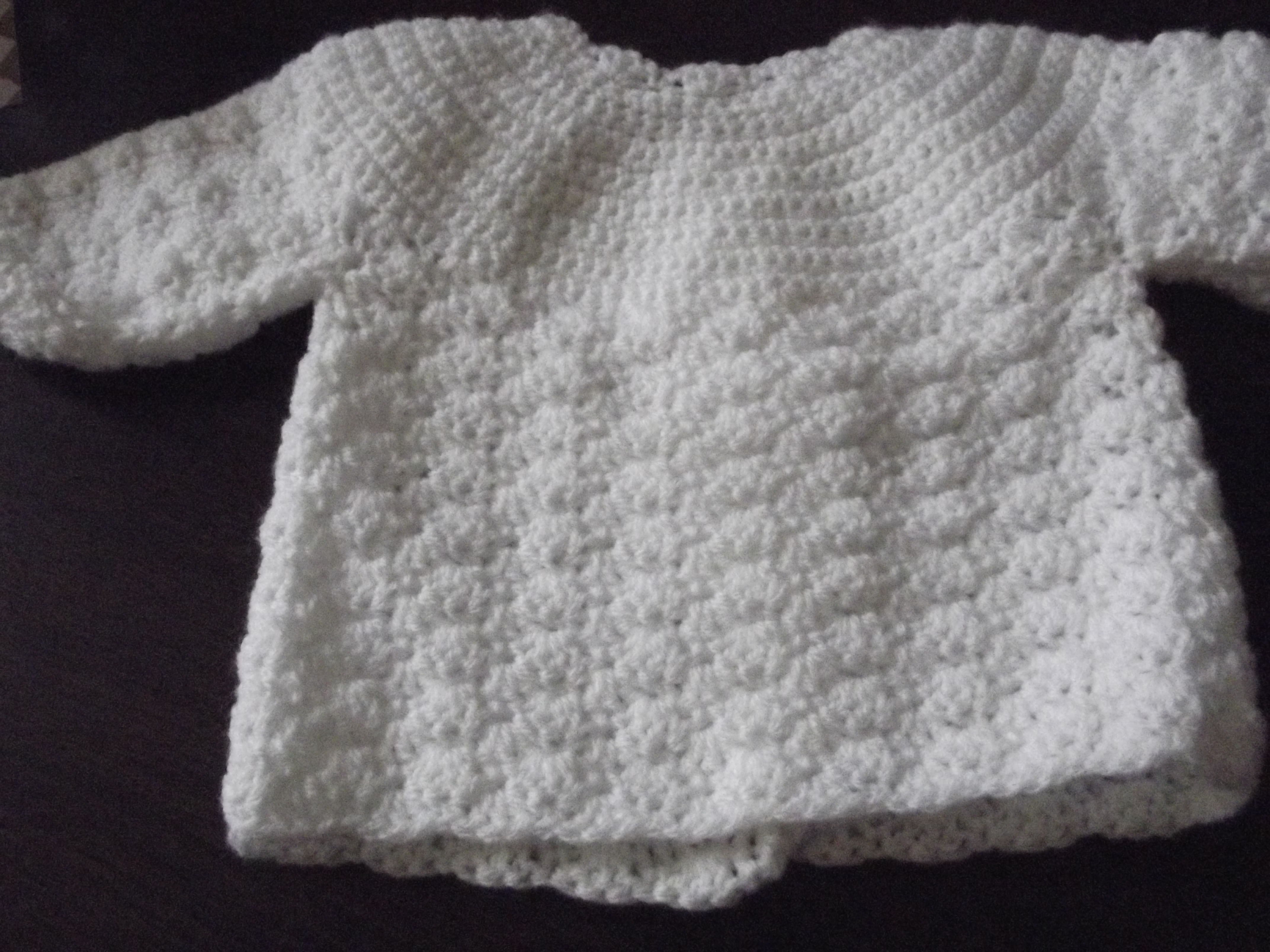 brassiere en laine pour bebe a tricoter